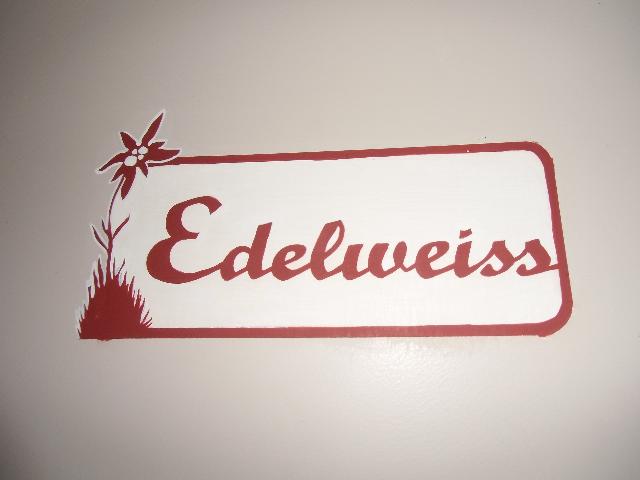 hotel-chambre-edelweiss.3.jpg.JPG