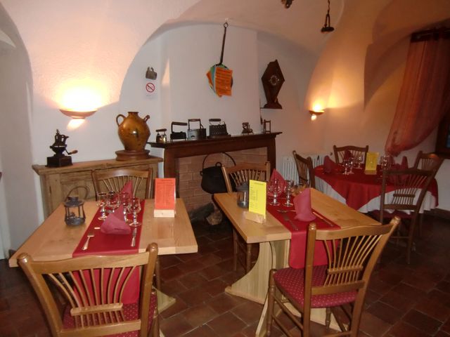 restaurant-4.jpg